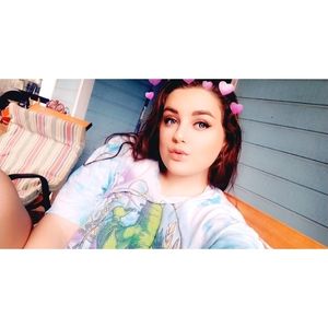 Meet your Posher, Lucy